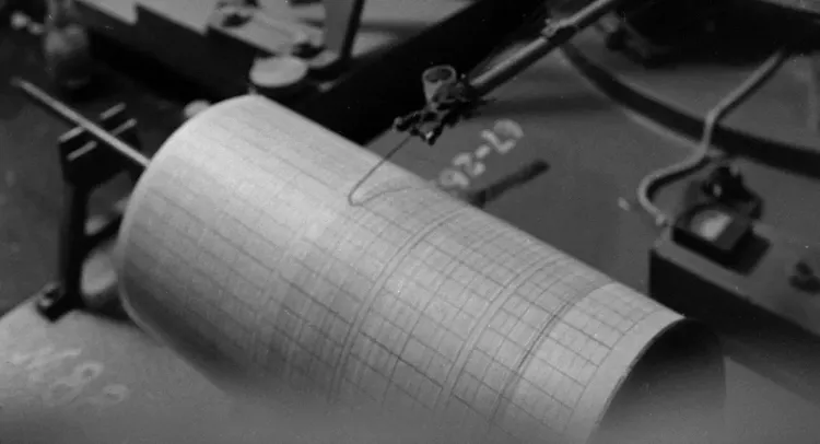 Powerful 6.0-magnitude quake hits Chile