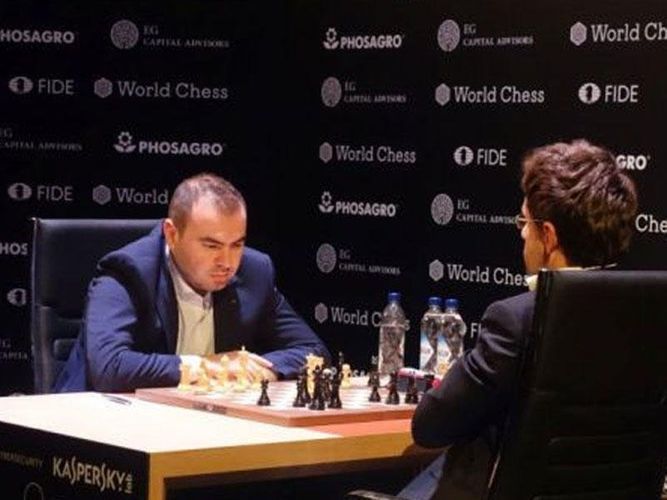 Azerbaijani grandmaster Mammadyarov defeats Armenian Aronian 