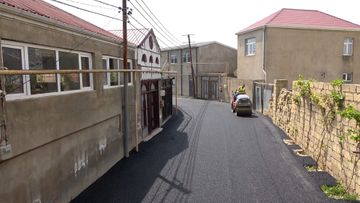 Binəqədi rayonu üzrə 15 km-dən çox küçə və yol təmir edilir - FOTO