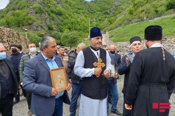 Pasxa bayramı münasibətilə Xudavəng məbədində dini ayin icra olunub - FOTO