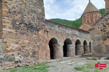 Pasxa bayramı münasibətilə Xudavəng məbədində dini ayin icra olunub - FOTO