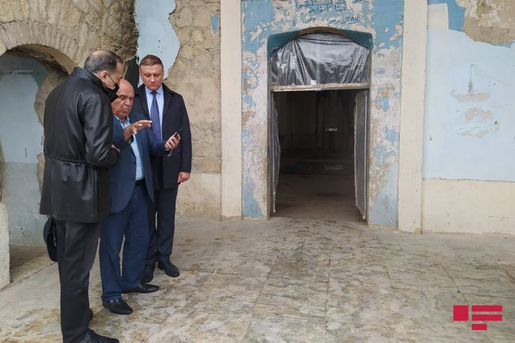 Российский депутат побывал в агдамской мечети Джума