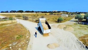 Pirallahıda 2 km uzunluğunda küçə təmir edilir - FOTO