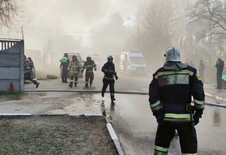 В России при пожаре погибли четыре человека-ВИДЕО 