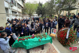 Arif Quliyevlə vida mərasimi