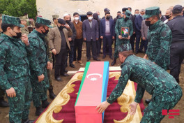 Şəhid kapitan Əbülfəz Rəhmətovla Lerikdə vida mərasimi