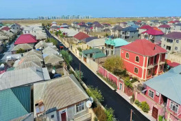 Suraxanıda yollar təmir edilir