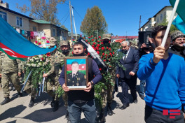 Daşkəsəndə Şəhid Elməddin Vəkilovla vida mərasimi