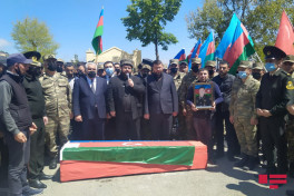 Daşkəsəndə Şəhid Elməddin Vəkilovun dəfn mərasimi