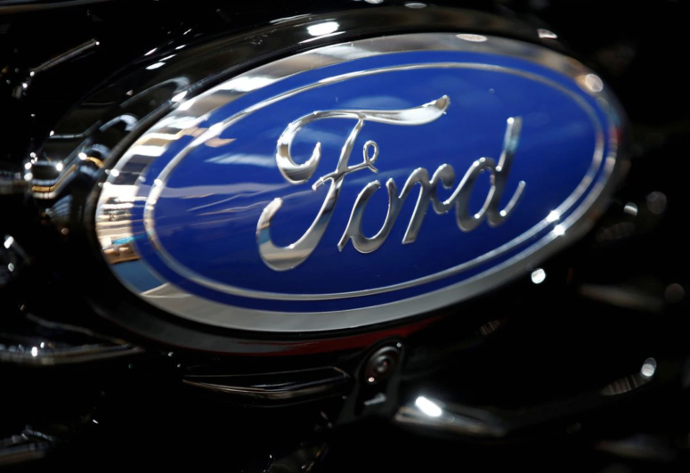 Ford recalls nearly 617,000 U.S. Explorer SUVs