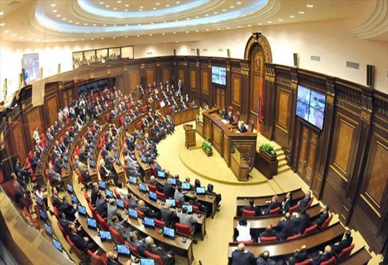 В парламенте Армении пройдет второе голосование за нового премьер-министра