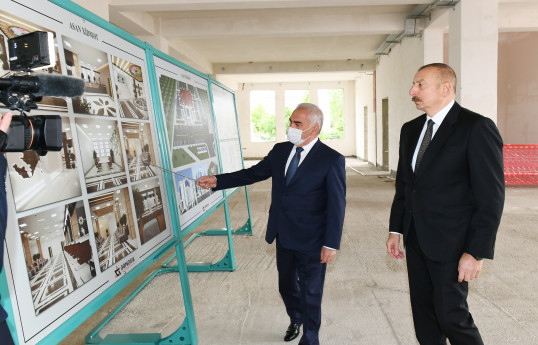 Prezident İlham Əliyev Naxçıvan şəhərində “ASAN xidmət” Mərkəzinin binasının tikintisi ilə tanış olub