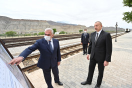 Prezident İlham Əliyev Ordubad dəmir yolu stansiyasında görülən işlərlə tanış olub