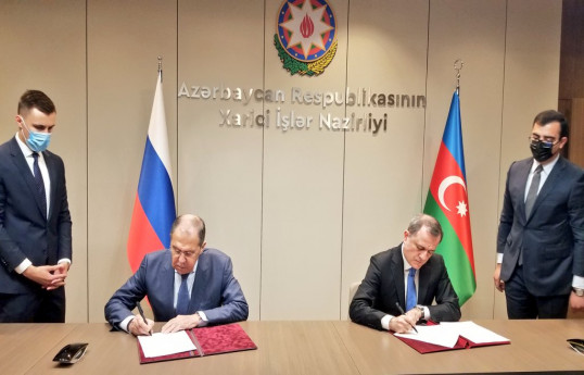 Sergey Lavrov və Ceyhun Bayramov