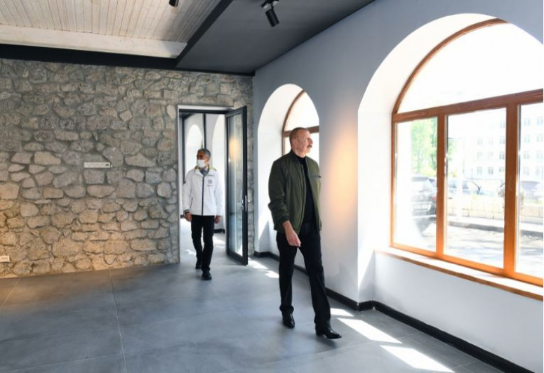 Şuşa Rəsm Qalereyasında görülən işlərlə tanışlıq