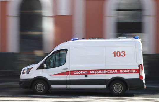Rusiyada avtomobil dayanacağa çırpılıb, 2-si azyaşlı olmaqla 6 nəfər xəsarət alıb