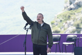 Şuşada Cıdır düzündə təşkil olunan “Xarıbülbül” musiqi festivalı