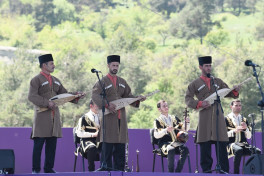 Şuşada Cıdır düzündə təşkil olunan “Xarıbülbül” musiqi festivalı