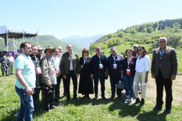 Şuşada Cıdır düzündə təşkil olunan “Xarıbülbül” musiqi festivalı