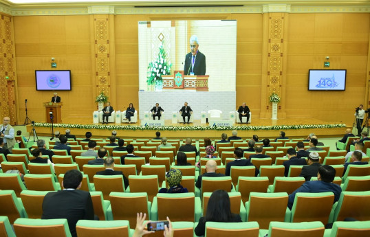 Rövnəq Abdullayev, Türkmənistanda beynəlxalq forumda