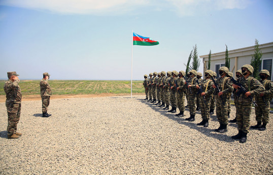 Müdafiə naziri azad olunmuş ərazilərdə yerləşən yeni hərbi hissələrin açılışında