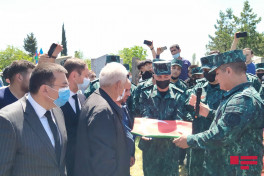 Baş leytenant Samir Eyvazov Tovuzda dəfn olunub