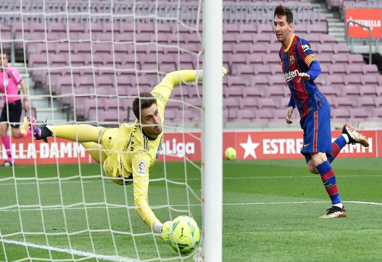 Lionel Messi La Liqada qol vurduğu oyunların sayı 300-ə çatıb