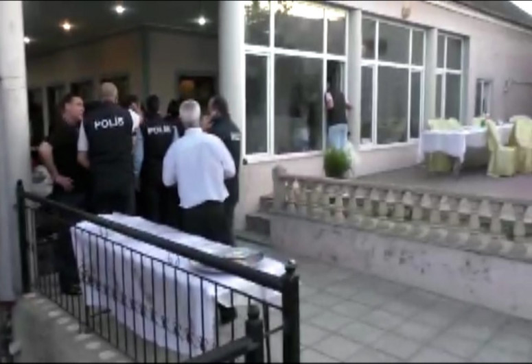 Bakıda toy keçirilməsinin qarşısı alınıb, ev sahibi və 40 nəfər cərimələnib - FOTO  - VİDEO 