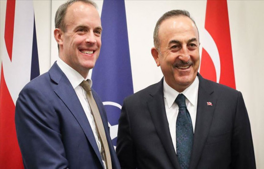 Türkiyə və Britaniyanın XİN rəhbərləri: Dominik Raab, Mövlud Çavuşoğlu