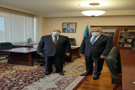 Əhliman Əmiraslanov və Şamil Ayrım