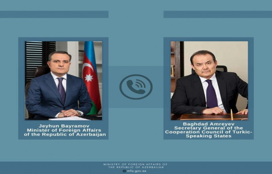 Ceyhun Bayramovla Türk Şurasının Baş katibi arasında telefon danışığı olub