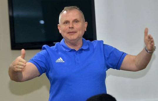 Frits Ştuxlik