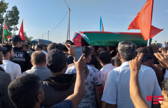 Vətən müharibəsinin şəhidi Təbriz İbrahimovla Salyanda vida mərasimi