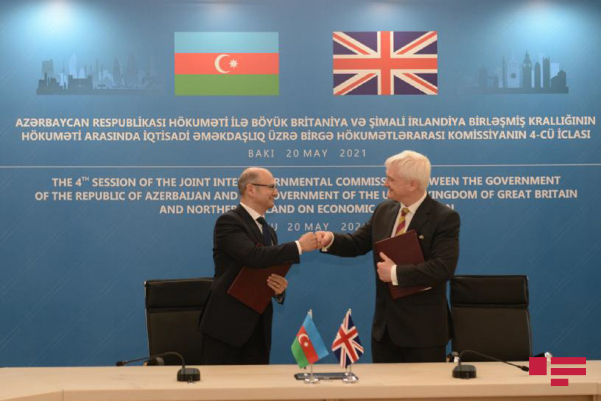 Azərbaycan və Britaniya arasında iki sənəd imzalanıb