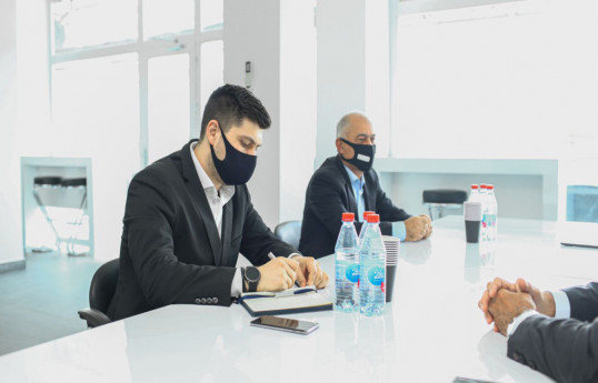 “Səbail” baş məşqçisini postunda saxlayıb