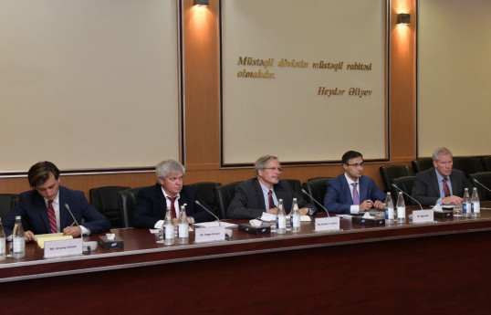 Azərbaycanla ABŞ arasında nəqliyyat sahəsində əməkdaşlıq məsələləri müzakirə olunub
