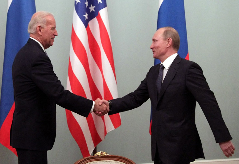 Putin-Biden meeting is important for overcoming crisis in bilateral relations - Kremlin