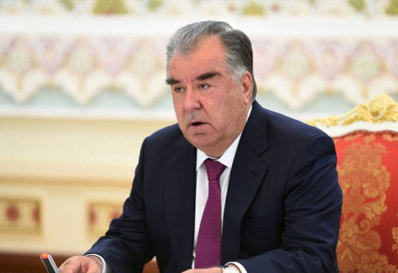 Tacikistan Respublikasının Prezidenti Emoməli Rəhmon