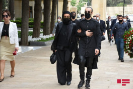 Xalq rəssamı Tahir Salahovun dəfn mərasimi