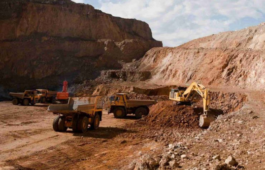 Metal filizlərinin hasilatı sahəsində çalışanların orta aylıq əməkhaqqı 22% artıb  