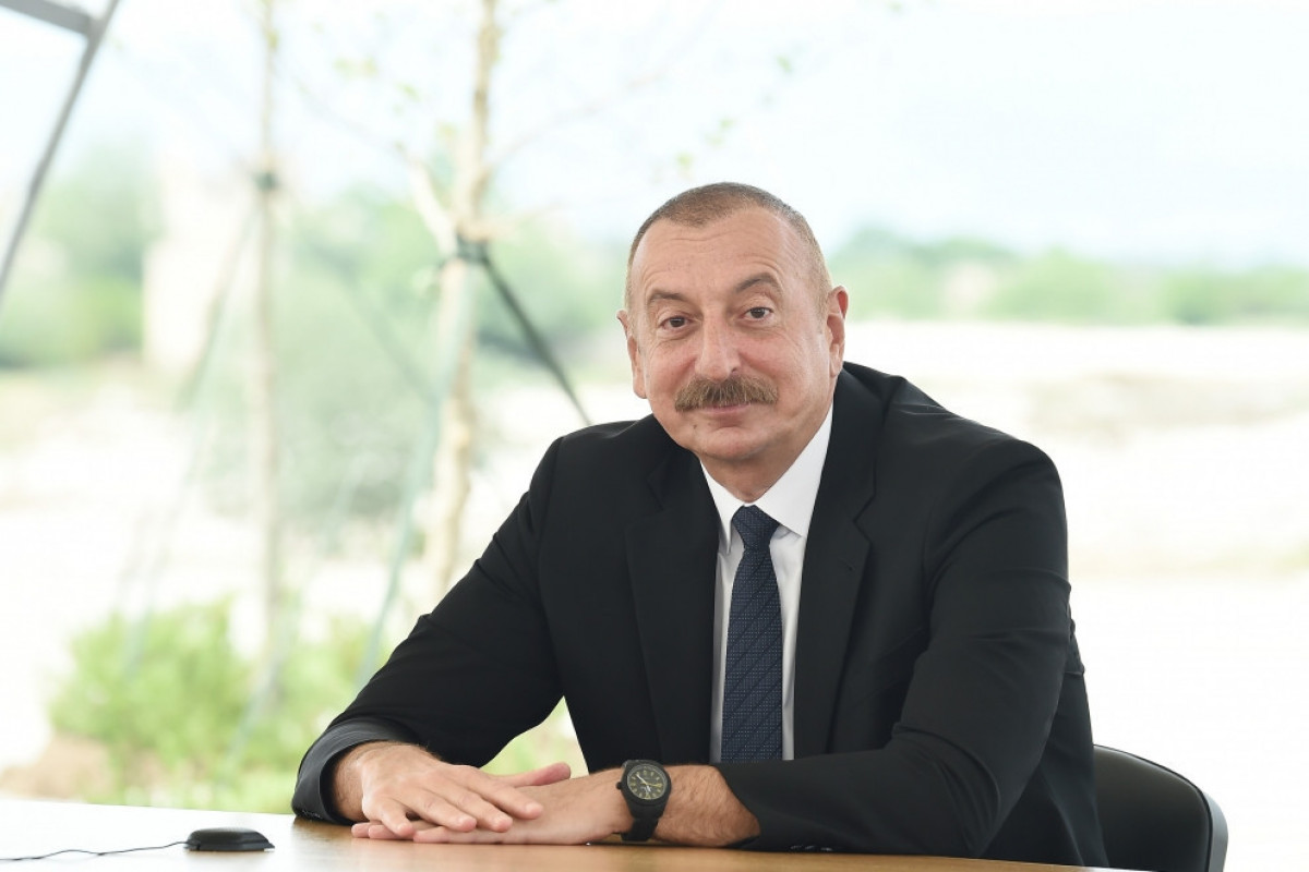 Президент Ильхам Алив: До сих пор мне неизвестно, в каком углу Пашинян подписал акт о капитуляции Армении