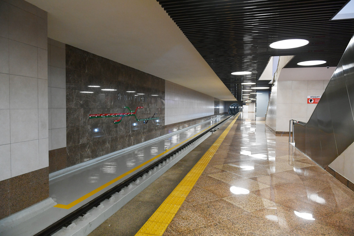 Станция «8 ноября» Бакметрополитена сдана в эксплуатацию, президент ознакомился с условиями, созданными на станции