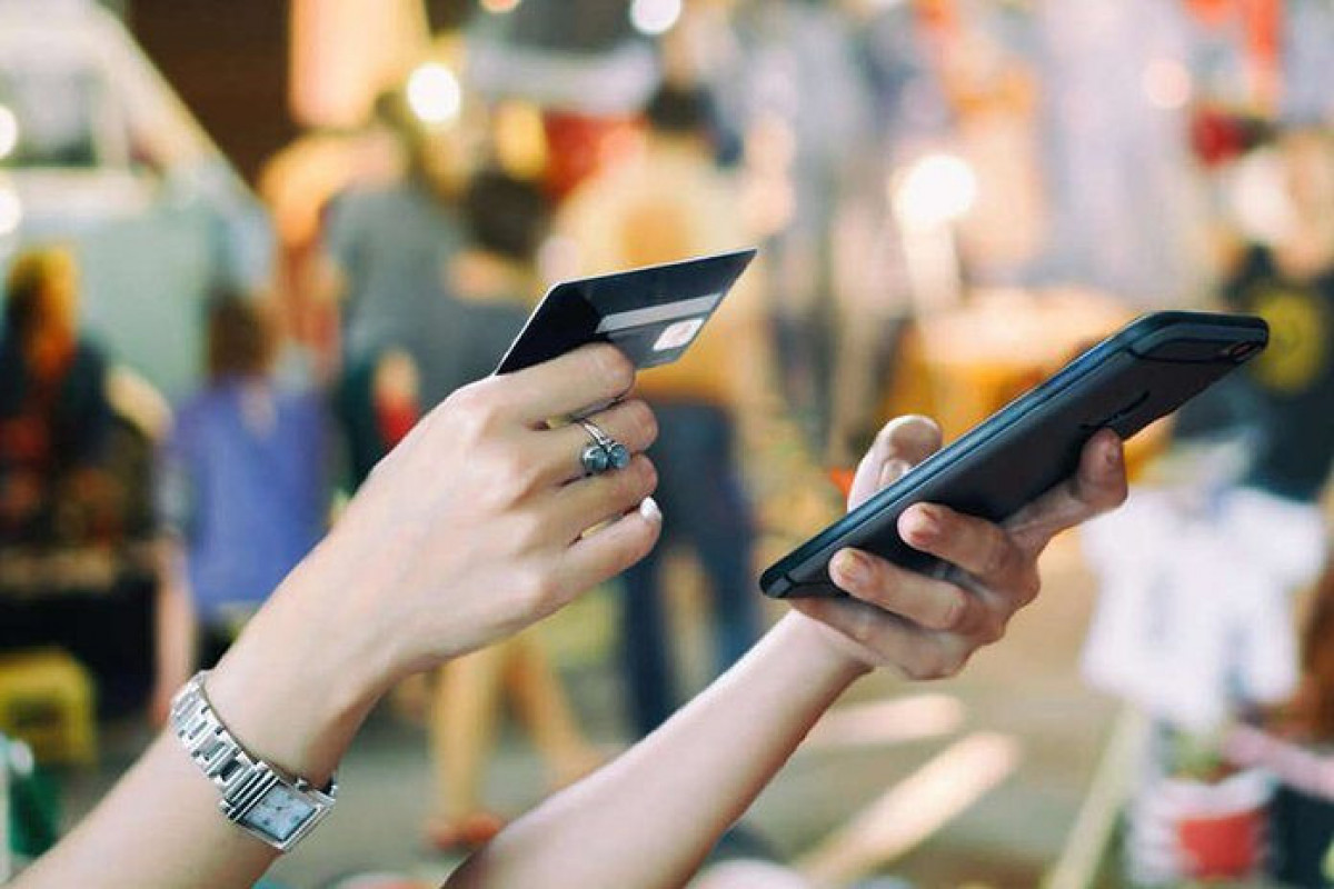 Azərbaycanda smartfonu POS-terminala çevirəcək texnologiya istifadəyə veriləcək