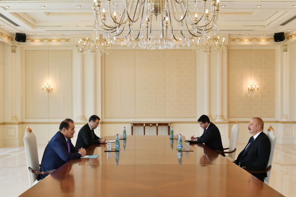 Президент Ильхам Алиев принял генерального секретаря Совета сотрудничества тюркоязычных государств