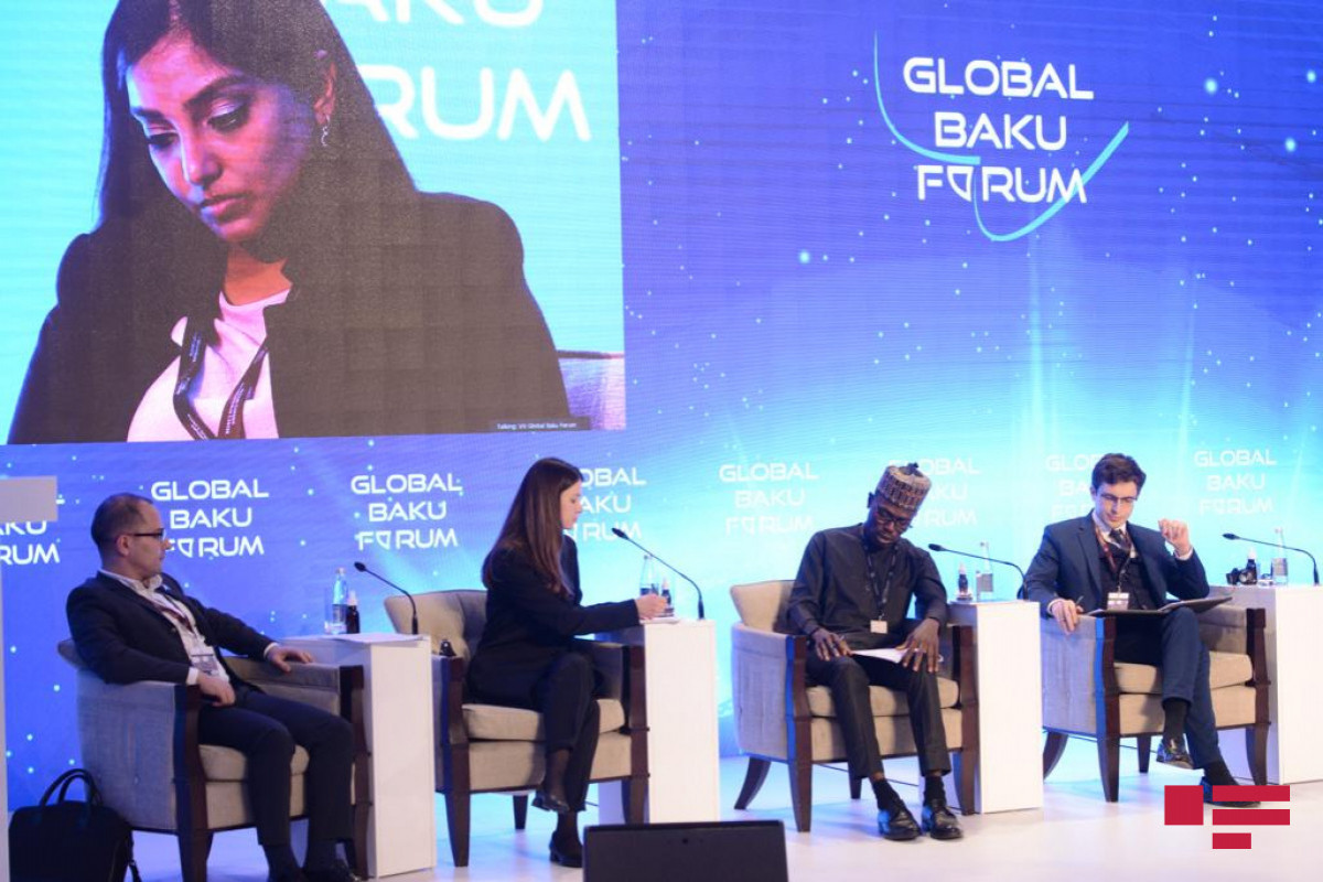 VIII Qlobal Bakı Forumu çərçivəsində “Gənclik danışır, biz dinləyirik” adlı panel keçirilib - FOTO 