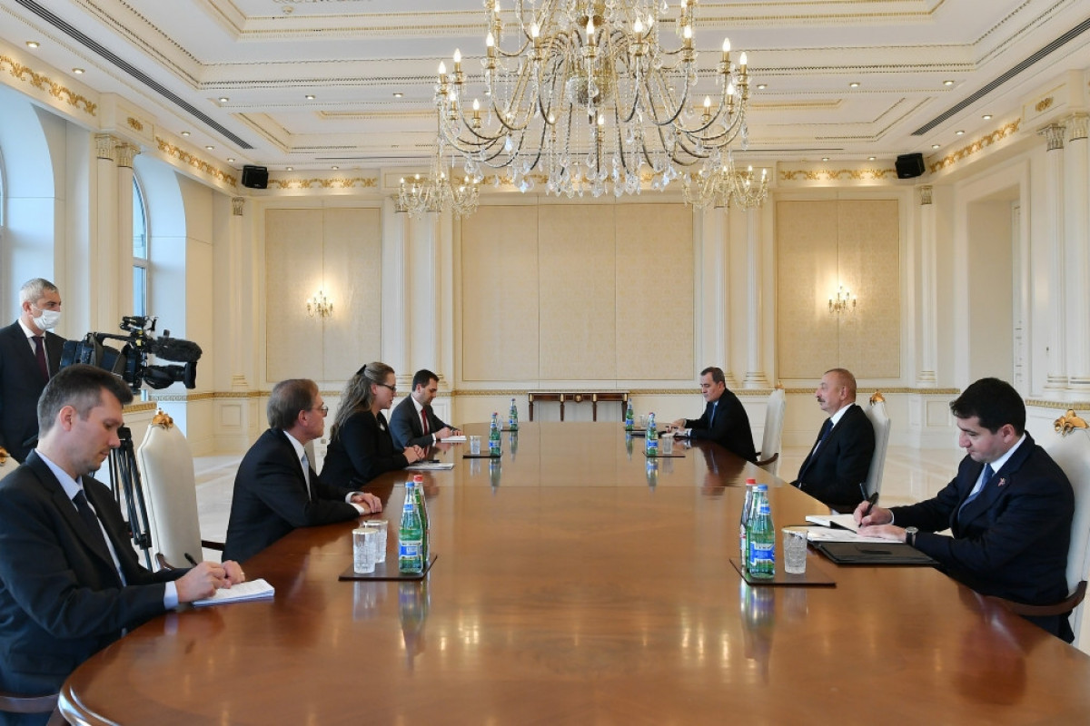 Azerbaijani President received Deputy Assistant Secretary of State