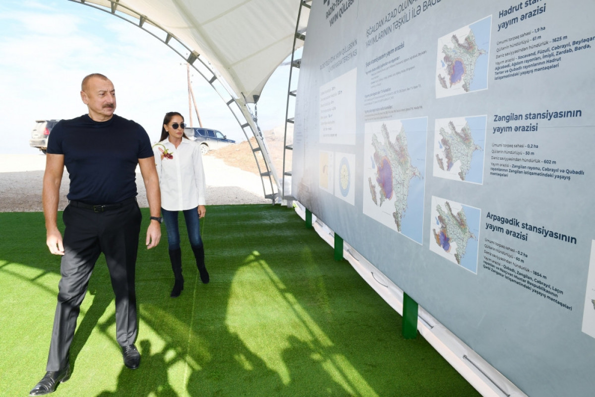 Президент Ильхам Алиев и Мехрибан Алиева заложили фундамент Шушинской телерадиовещательной башни-ОБНОВЛЕНО -ФОТО 