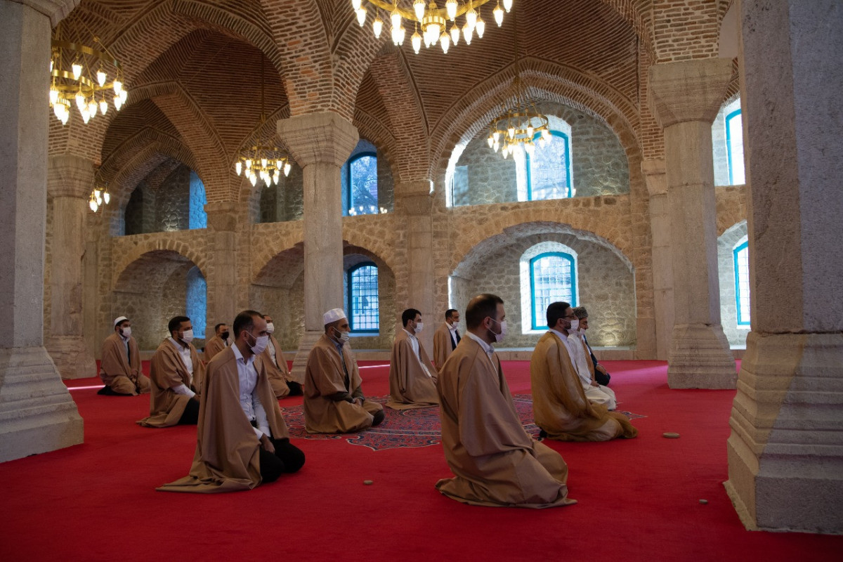 В мечети Юхары Говхар Ага в Шуше совершен намаз «Шукюр»