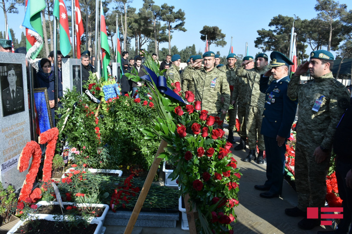 Great respect to martyrs who lost their lives for Victory in Patriotic War-PHOTOLENT 