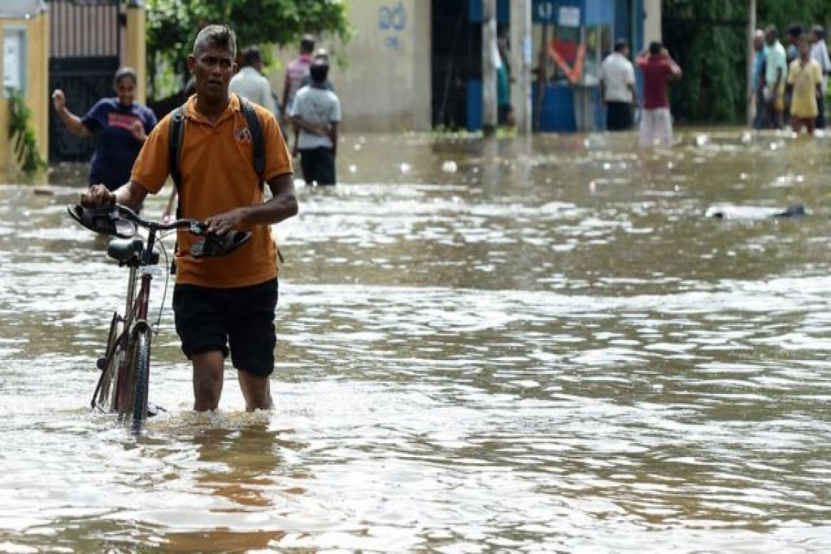 Из-за наводнений на Шри-Ланке погибли шесть человек